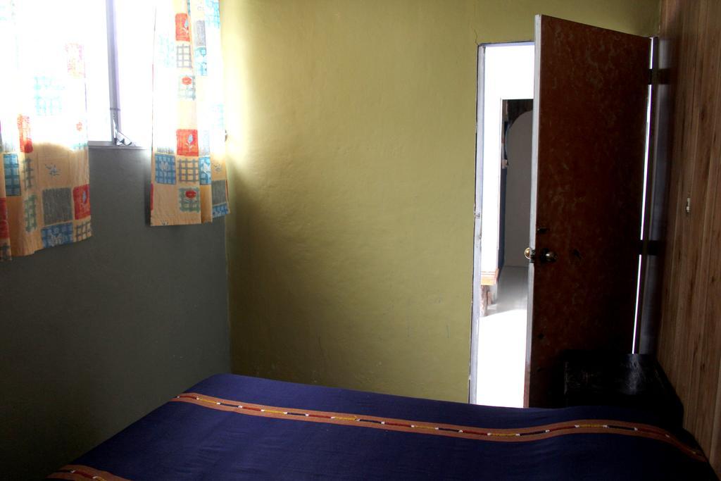 Ximenas Guest House San Salvador Exterior photo